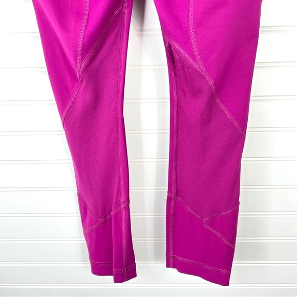 Lululemon Pace Rival Crop 22” inseam Deep Fuschia EUC Size 2 Side Pockets - Picture 6 of 9
